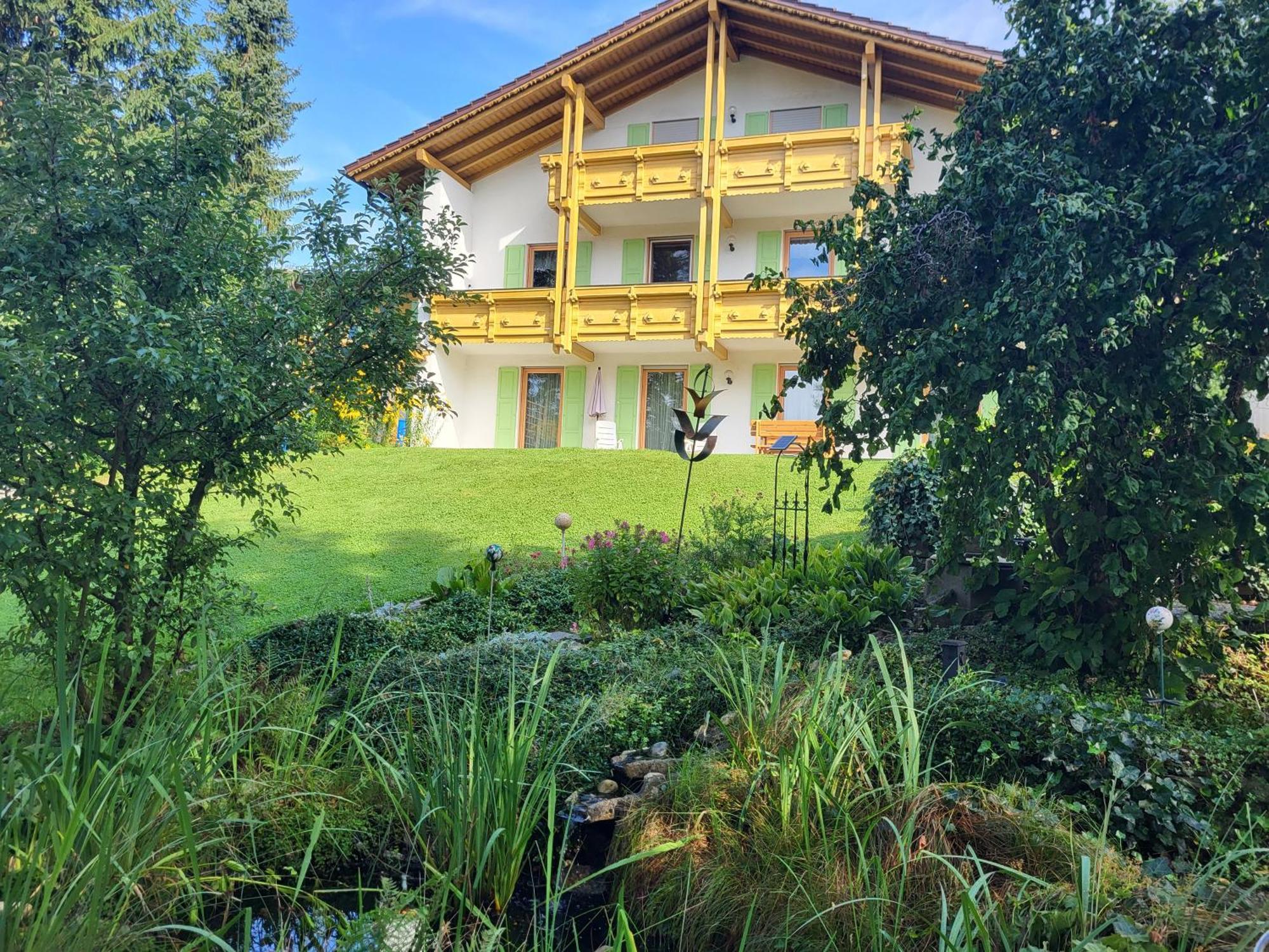 Ferienwohnung Am Kirchberg Achslach Exterior foto